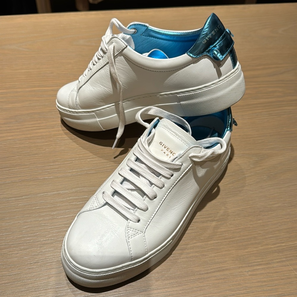 Givenchy runners